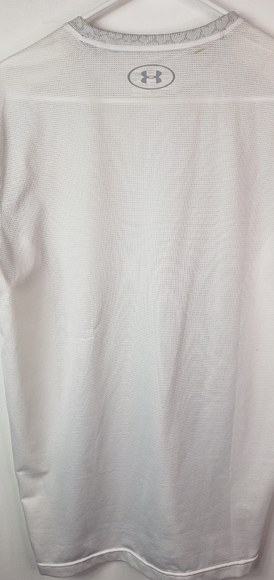 Under Armour shirt - Picture 2 of 5
